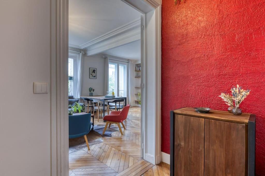 Appartement Dans Les Arbres A Montmartre Parijs